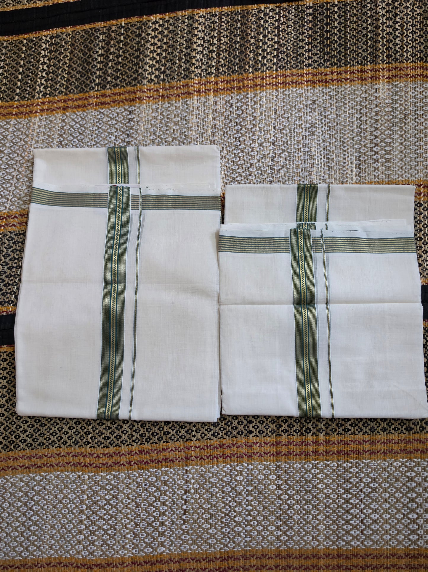 Set Mundu Handloom - Olive Green & Gold - SMH100085