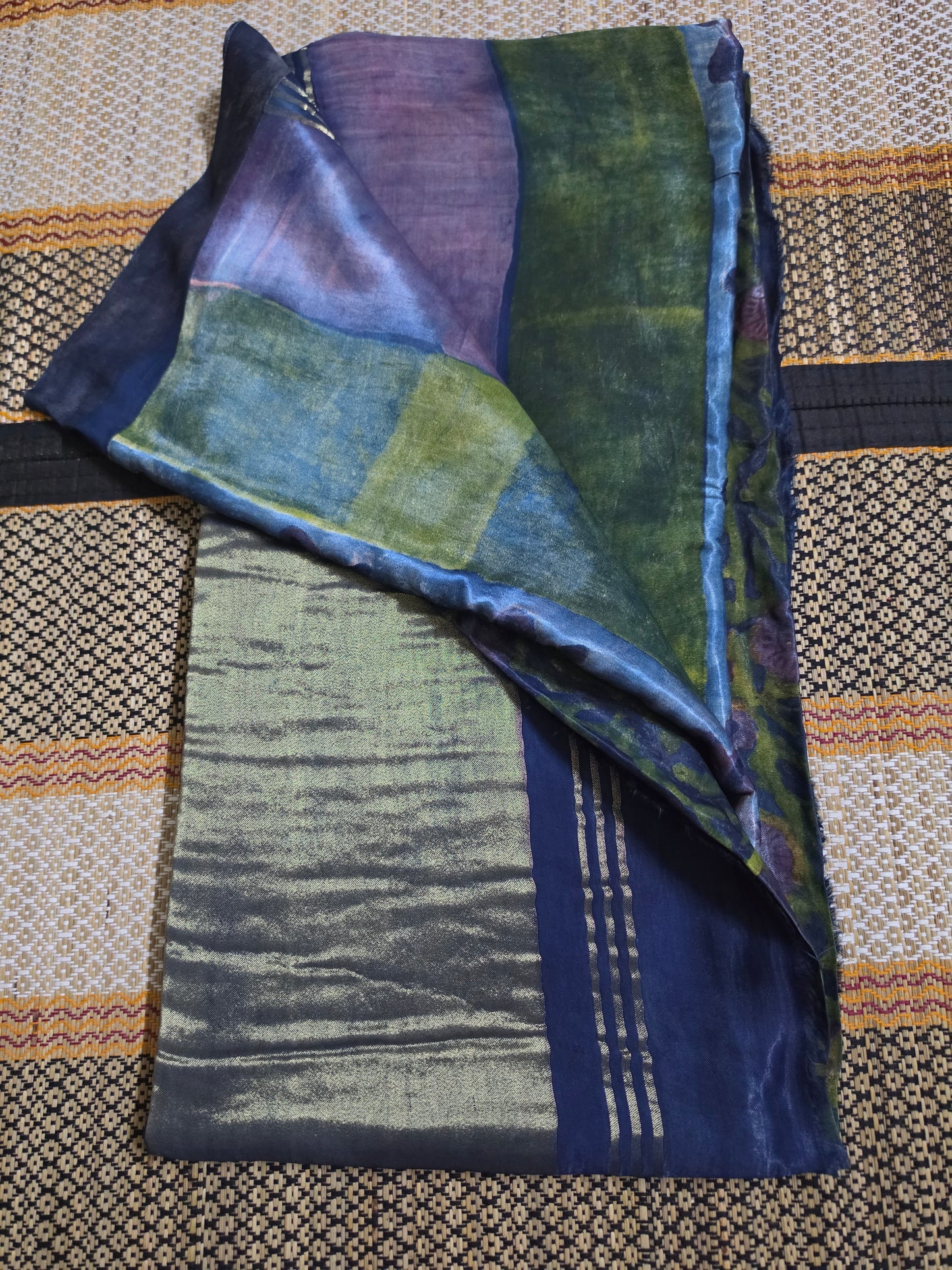 Modal Silk Saree in Chakra Powder Pressed Technique Vanaspati Print - MSS100135