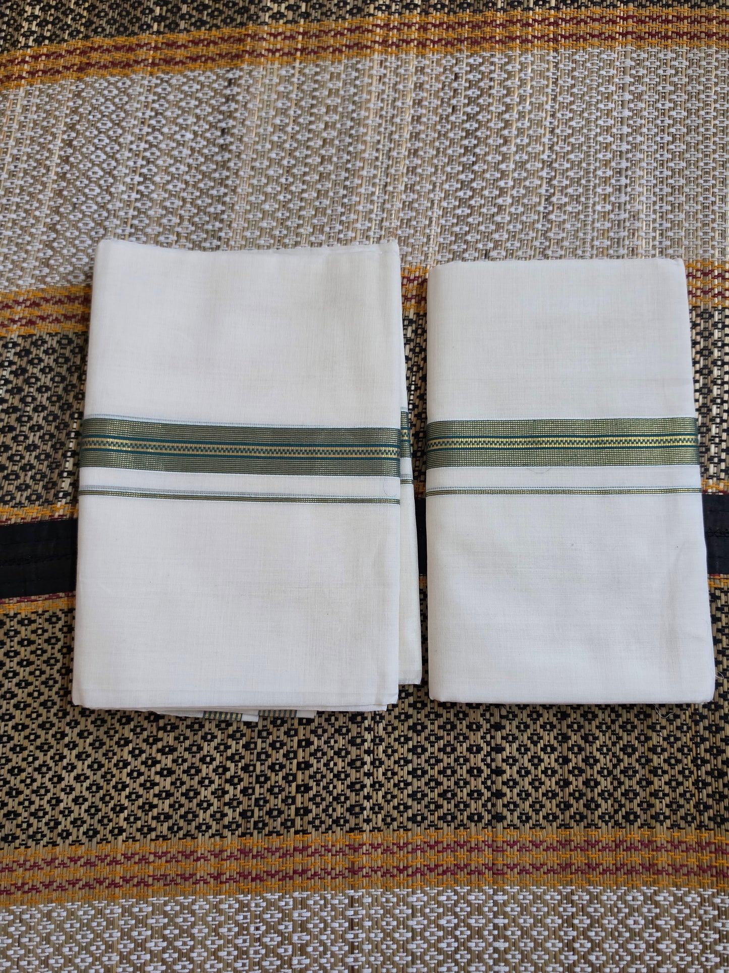 Set Mundu Handloom - Olive Green & Gold - SMH100085
