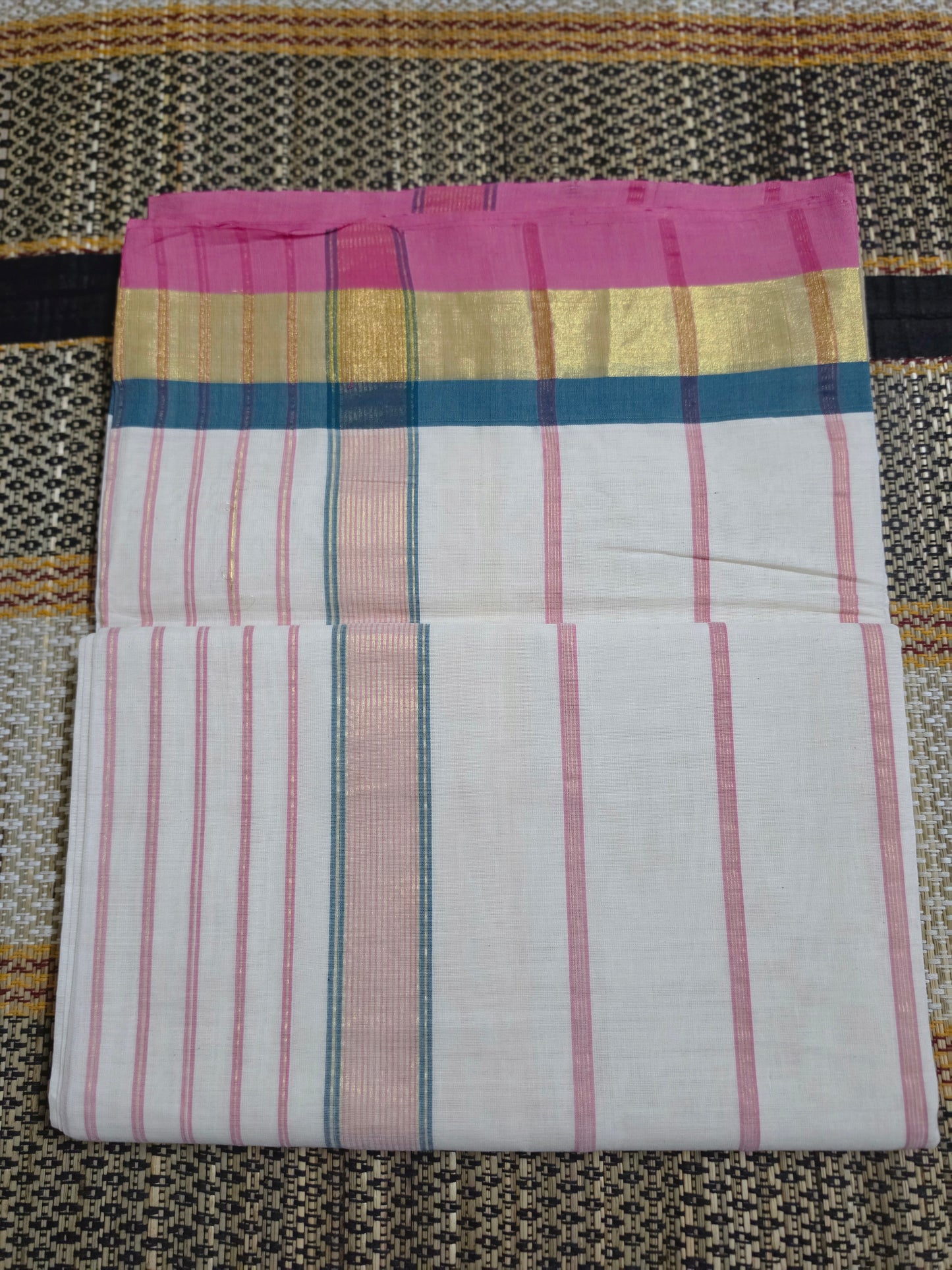 Set Saree Handloom - Pink & Golden - SSH100081