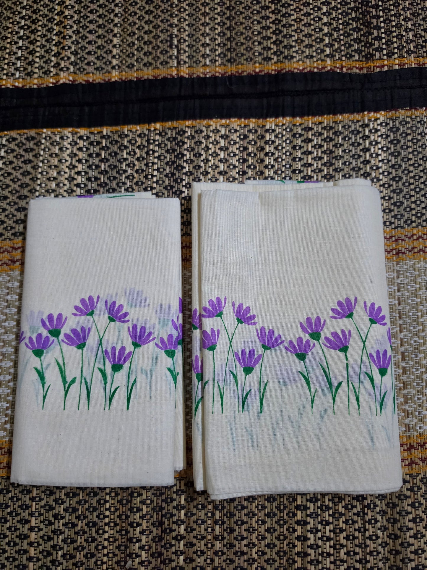 Set Mundu Off-White Floral Print with Purple Blooms - SMP100096