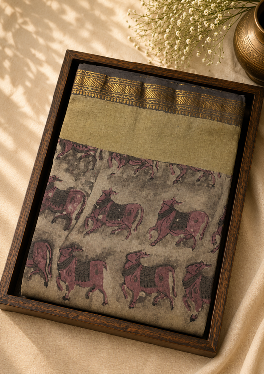 Maheshwari Silk Saree Hand-Printed Nandi Motif with Antique Zari Border
- MSS100123