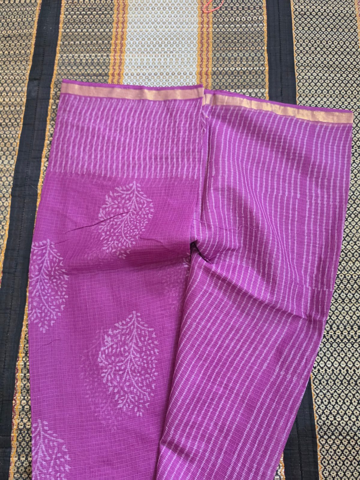 Magenta Kota Doria Saree with Leaf Block Print and Zari Border Handblocked CKDS100152