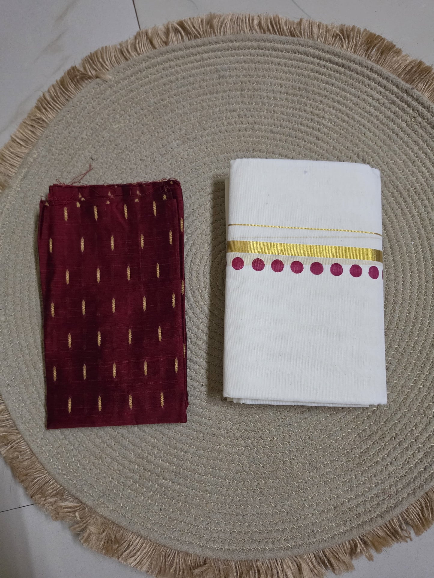 Set Mundu - Red Dot with Blouse - SMP100110