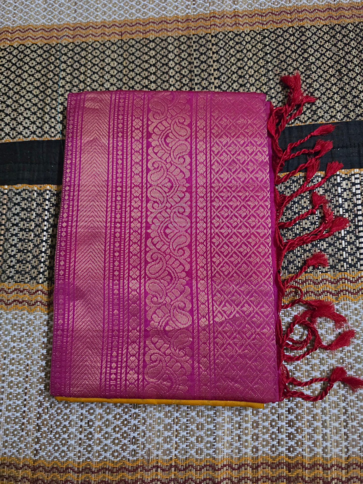 Pure Silk Handloom Saree - Magenta (Silk Mark & Handloom Mark Certified) - PS1000101