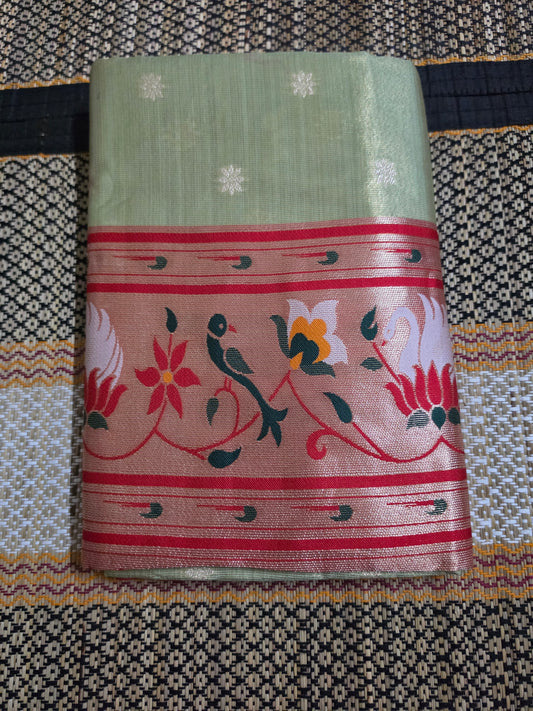 Paithani Saree - Pista Green & Coral Red Contrast Model Lotus and Peacock-Inspired Floral Motifs - PS100047