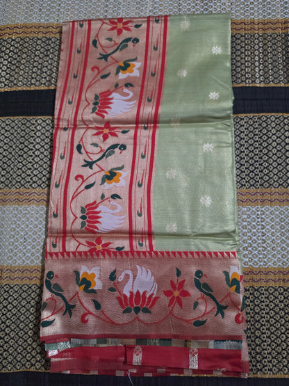 Paithani Saree - Pista Green & Coral Red Contrast Model Lotus and Peacock-Inspired Floral Motifs - PS100047